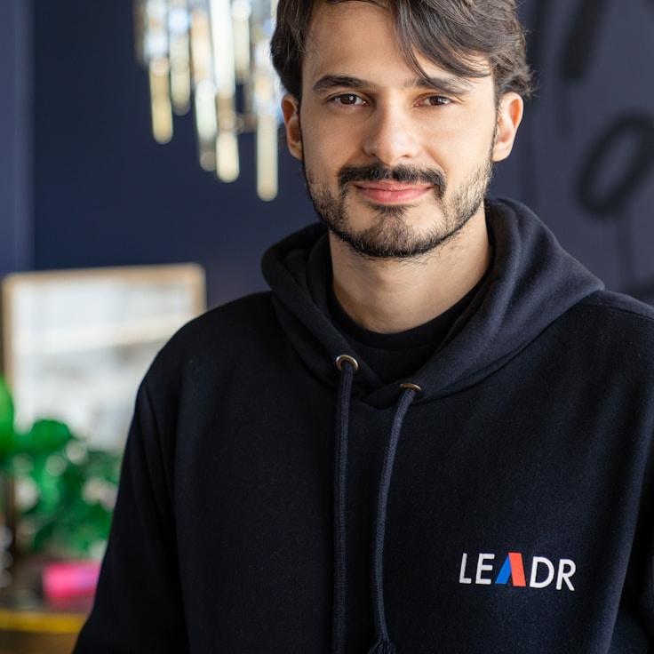 Portrait of Alex Carter, community mentor and Italian cuisine specialist